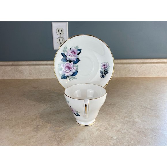 Delphine Bone China Tea Cup and Saucer England White Pink Roses - Picture 4 of 9